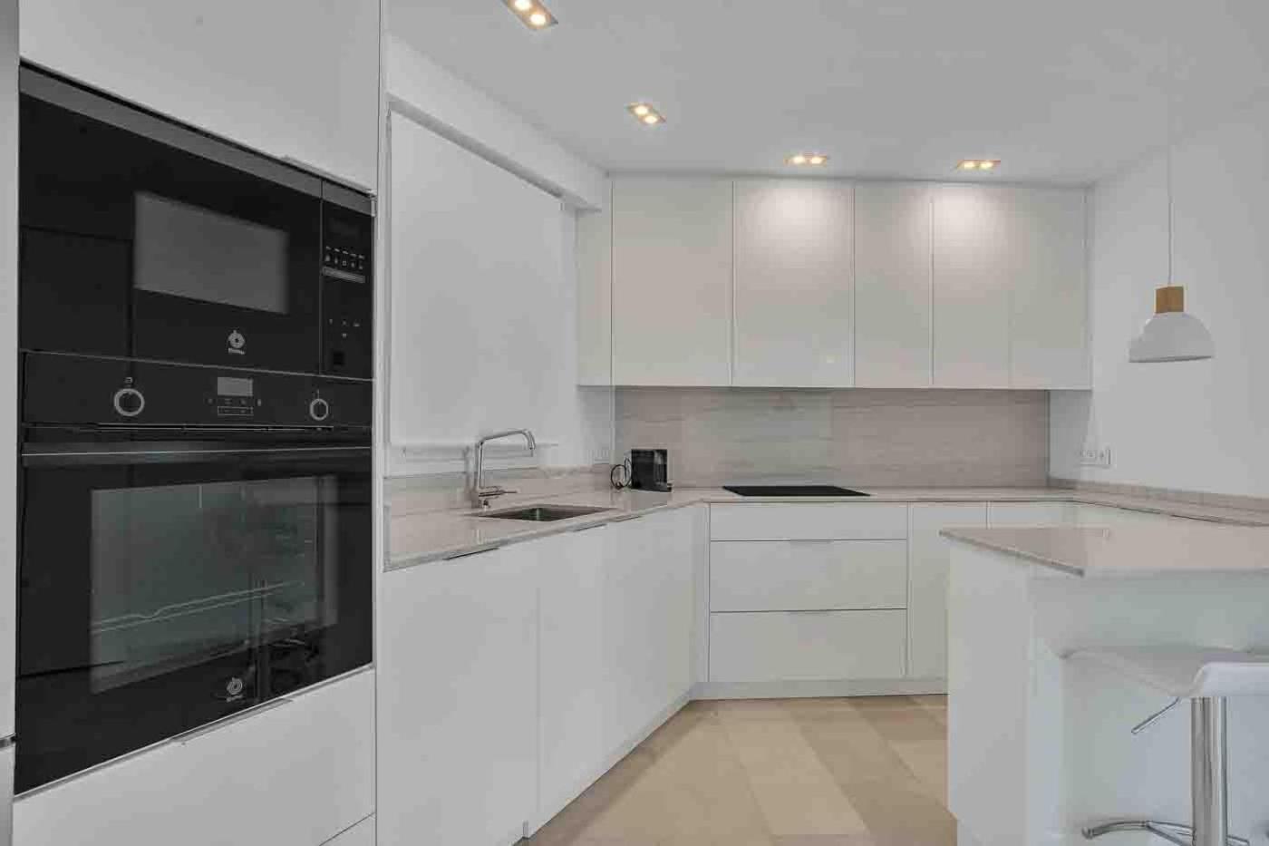 Polo Apartaments 5E Jacaranda Marbella Eksteriør billede